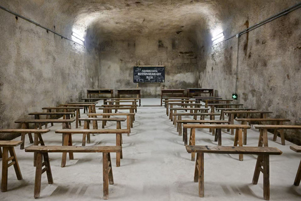 地下戰(zhàn)時課堂（該圖為修繕后）。主辦方供圖