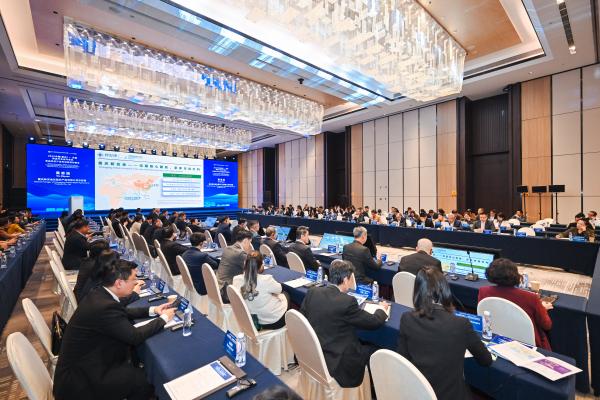 食品及農產品專場經(jīng)貿對接會。重慶公路物流基地供圖