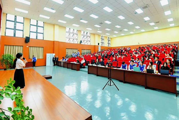 決賽現(xiàn)場。學(xué)校供圖