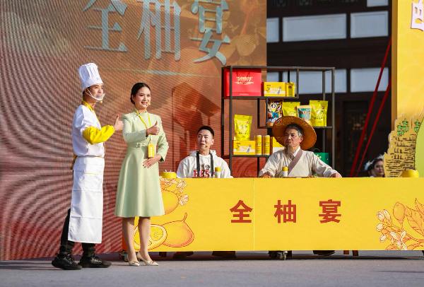 爆品發(fā)布。熊偉攝