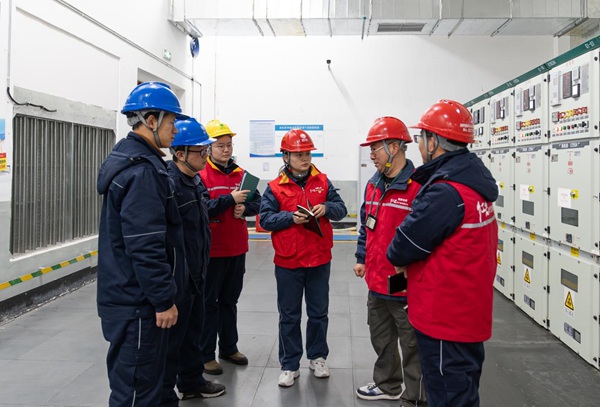 “水電氣訊” 紅巖服務(wù)隊聯(lián)合上門助企發(fā)展