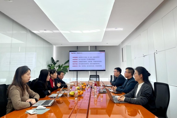 座談會(huì)現(xiàn)場(chǎng)。重慶理工大學(xué)供圖