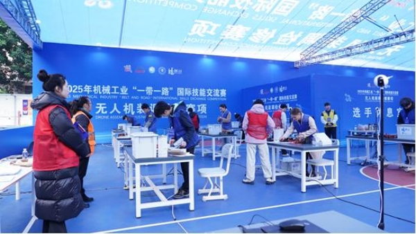 比賽現(xiàn)場(chǎng)。重慶能源工業(yè)技師學(xué)院供圖