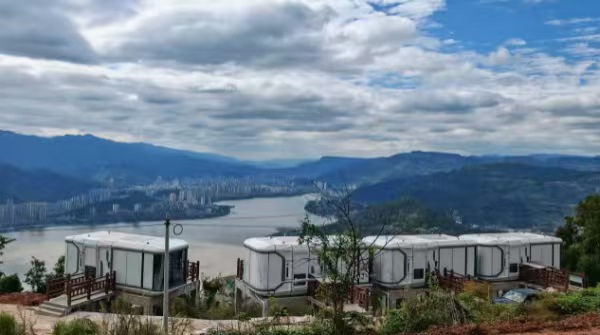 建行重慶市分行捐贈建設(shè)的民宿項(xiàng)目。建行重慶市分行供圖